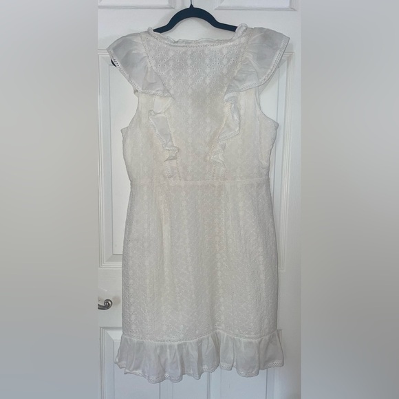 Shyanne White Ruffled Women's Ruffle Dress Medium - Picture 4 of 6
